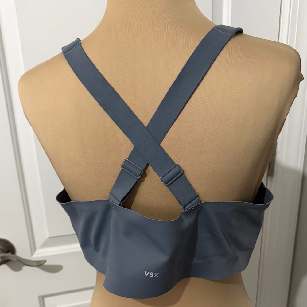 VSX Front-Close Sports Bra w/free laundry bag for delicates garments - Picture 2 of 6